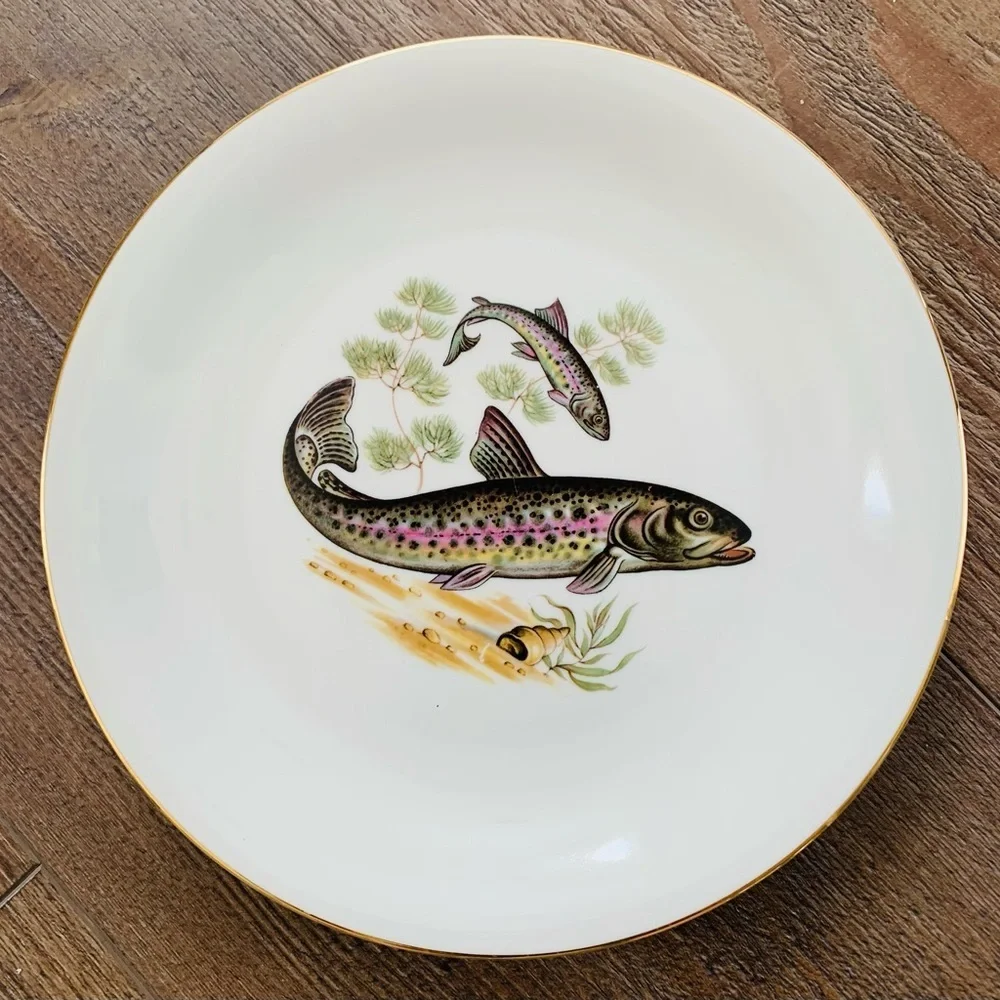 Johann Seltmann Vihenstrab porcelain plates from Germany